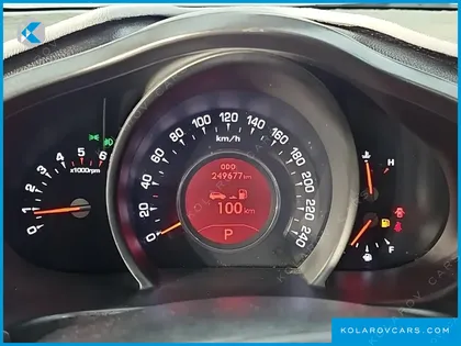 KIA SPORTAGE DIESEL 2WD TLX