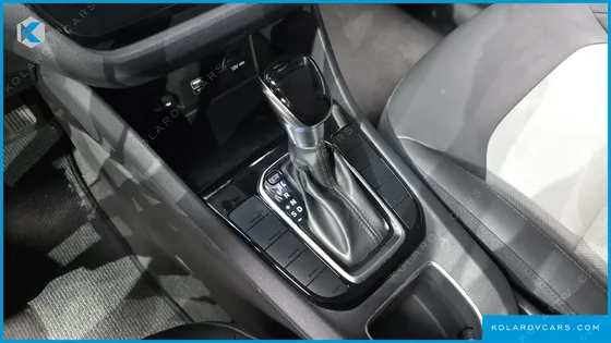 HYUNDAI IONIQ 1.6 HEV