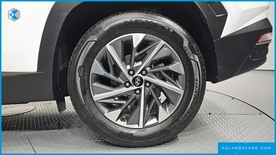 HYUNDAI TUCSON GASOLINE 1.6 TURBO 2WD