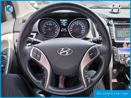 HYUNDAI I30 2.0 YOUNIQUE