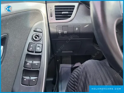 HYUNDAI I30 2.0 YOUNIQUE