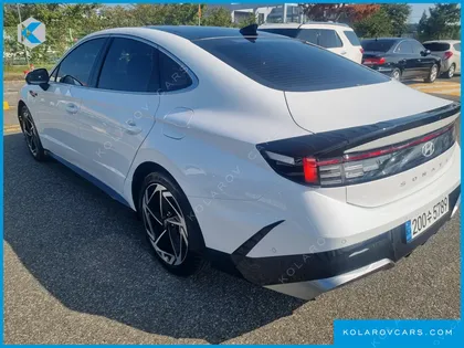 HYUNDAI SONATA INSPIRATION