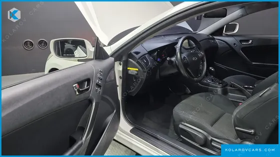 HYUNDAI GENESIS 200 TURBO D
