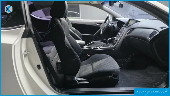 HYUNDAI GENESIS 200 TURBO D
