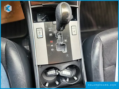 HYUNDAI VERACRUZ DIESEL 2WD 300VX