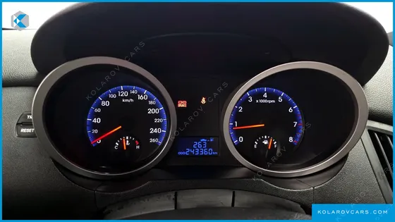HYUNDAI GENESIS 200 TURBO D