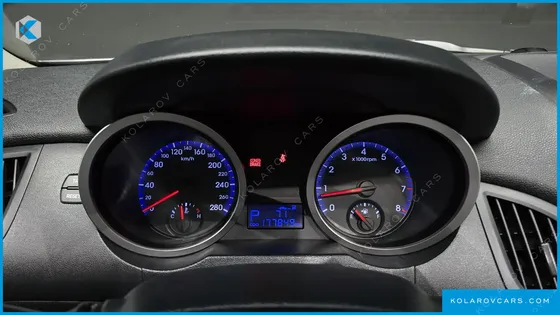 HYUNDAI GENESIS 380 GT-RW