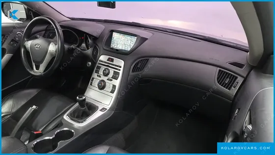 HYUNDAI GENESIS 200 TURBO P