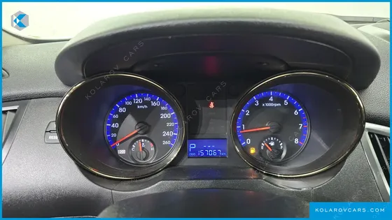 HYUNDAI GENESIS 200 TURBO RW
