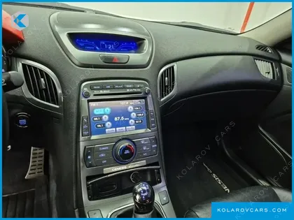 HYUNDAI GENESIS 200 TURBO RW