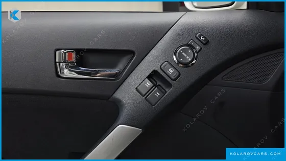HYUNDAI GENESIS 200 TURBO D