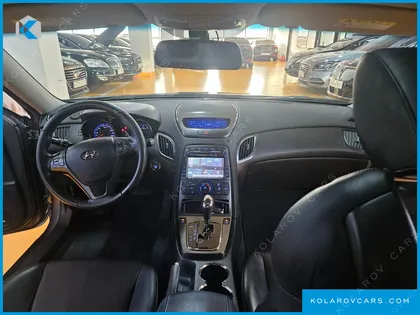 HYUNDAI GENESIS 200 TURBO P