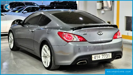 HYUNDAI GENESIS 200 TURBO R