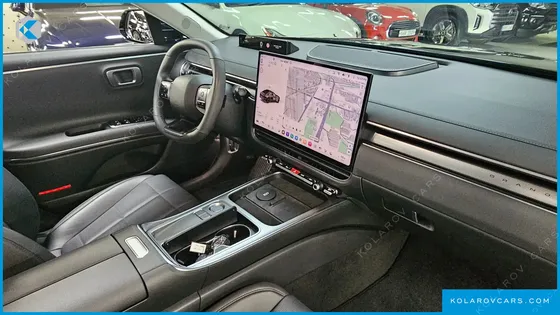 HYUNDAI GRANDEUR 2.5 GASOLINE  2WD