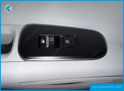HYUNDAI GRANDEUR 2.5 GASOLINE  2WD