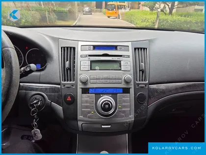 HYUNDAI VERACRUZ DIESEL 2WD 300X