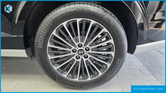 HYUNDAI PALISADE GASOLINE 2.5T 2WD 9-SEATER