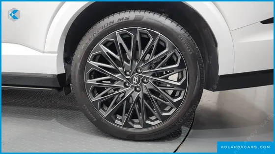 HYUNDAI PALISADE GASOLINE 2.5T 4WD 7-SEATER