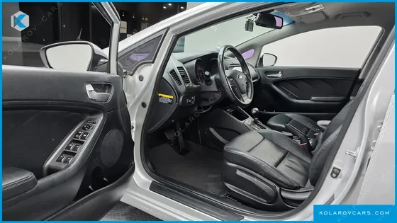 KIA K3 TRENDY