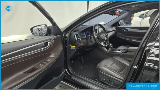 HYUNDAI GRANDEUR EXCLUSIVE