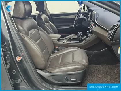 HYUNDAI GRANDEUR EXCLUSIVE