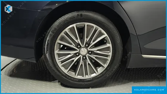 HYUNDAI GRANDEUR EXCLUSIVE