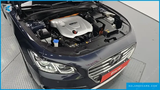 HYUNDAI GRANDEUR EXCLUSIVE