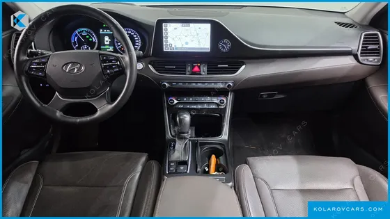 HYUNDAI GRANDEUR EXCLUSIVE