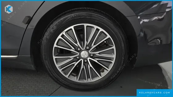 HYUNDAI GRANDEUR EXCLUSIVE