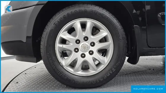 KIA CARNIVAL LPI GLX