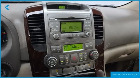 KIA CARNIVAL LPI GLX