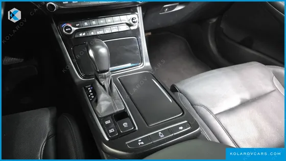 HYUNDAI GRANDEUR EXCLUSIVE