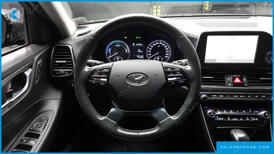 HYUNDAI GRANDEUR EXCLUSIVE