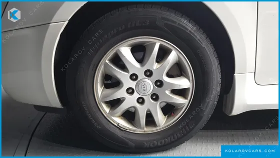KIA CARNIVAL GLX