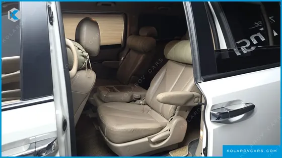 KIA CARNIVAL GLX