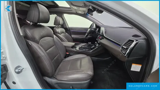 HYUNDAI GRANDEUR EXCLUSIVE