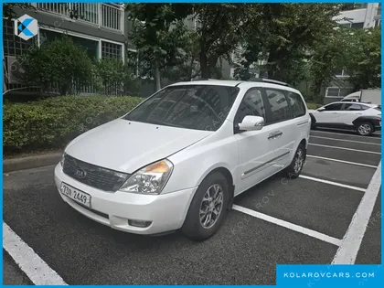 KIA CARNIVAL EASYMOVE GLX DELUXE 11-SEATER