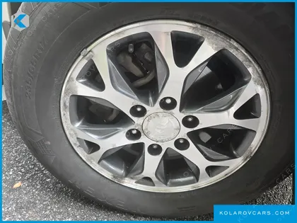 KIA CARNIVAL EASYMOVE GLX DELUXE 11-SEATER