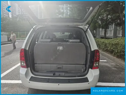 KIA CARNIVAL EASYMOVE GLX DELUXE 11-SEATER