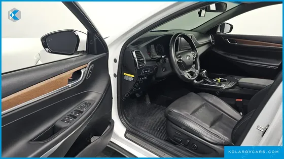 HYUNDAI GRANDEUR EXCLUSIVE