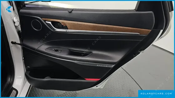 HYUNDAI GRANDEUR EXCLUSIVE