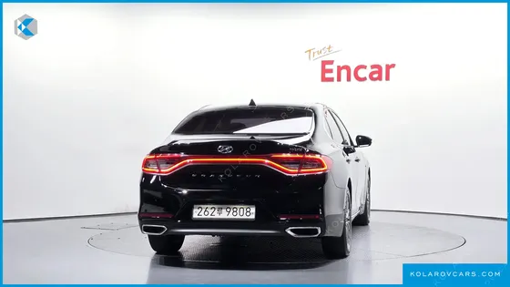 HYUNDAI GRANDEUR PREMIUM