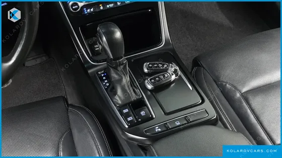 HYUNDAI GRANDEUR PREMIUM