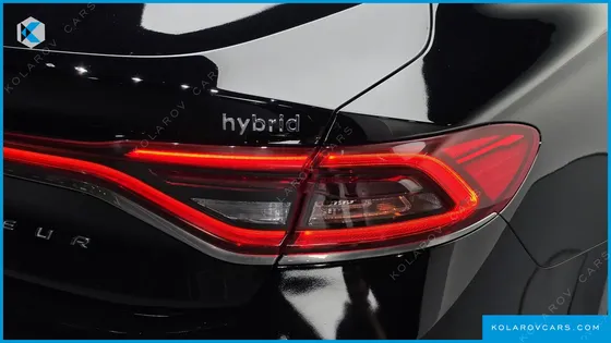 HYUNDAI GRANDEUR PREMIUM
