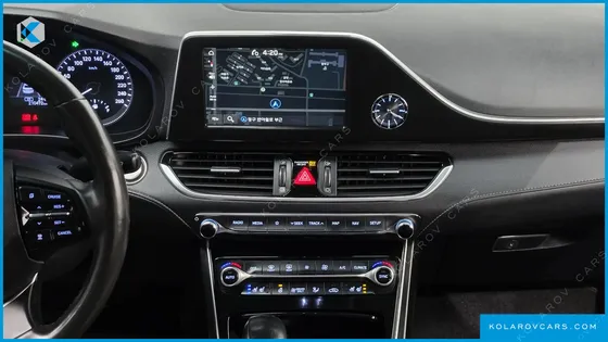 HYUNDAI GRANDEUR PREMIUM