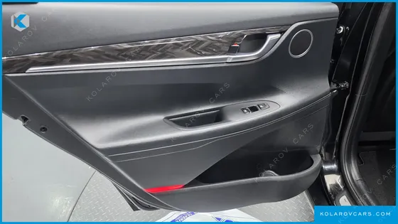 HYUNDAI GRANDEUR PREMIUM