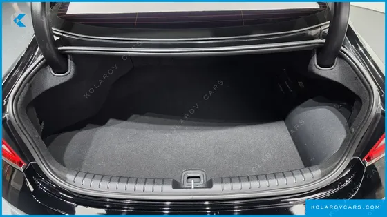 HYUNDAI GRANDEUR PREMIUM
