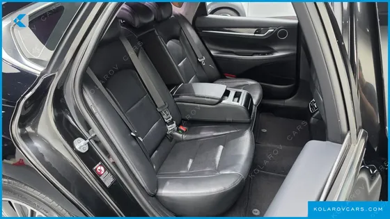 HYUNDAI GRANDEUR PREMIUM