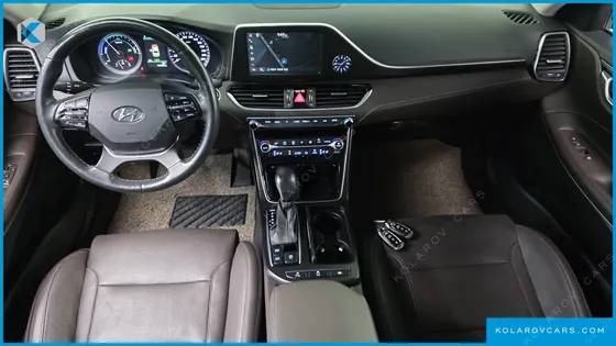 HYUNDAI GRANDEUR EXCLUSIVE