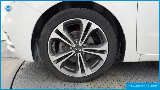 KIA K3 PRESTIGE